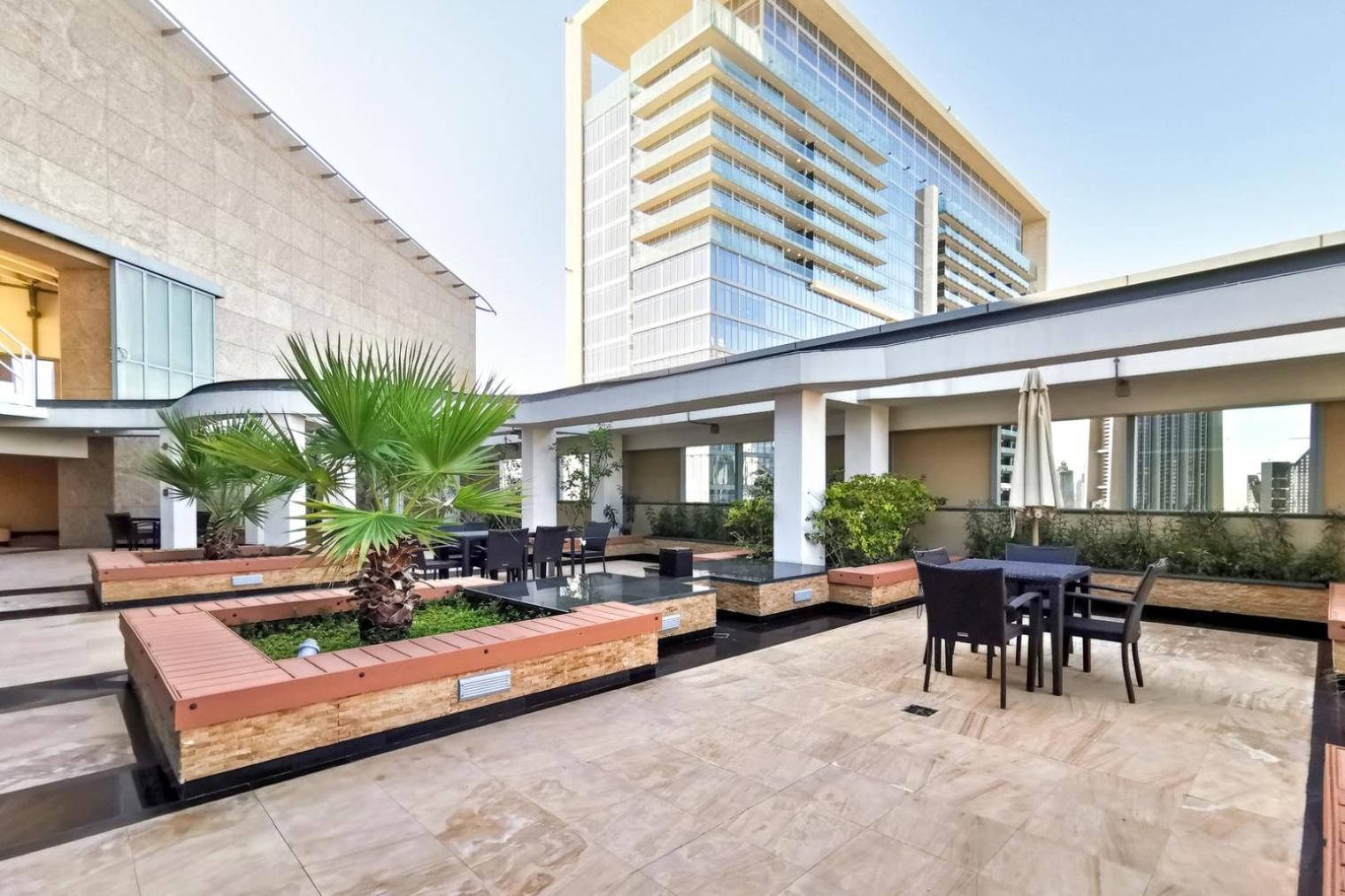Blueground Difc Roof Pool Underground Parking Dxb-1505 Dubai