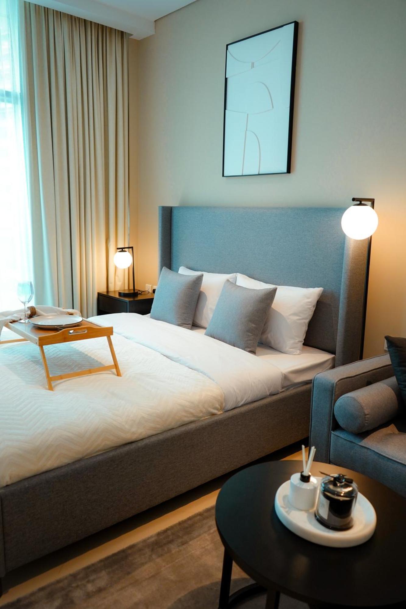 Apartment Your Elegant Palm Paradise- Fully Equipped
