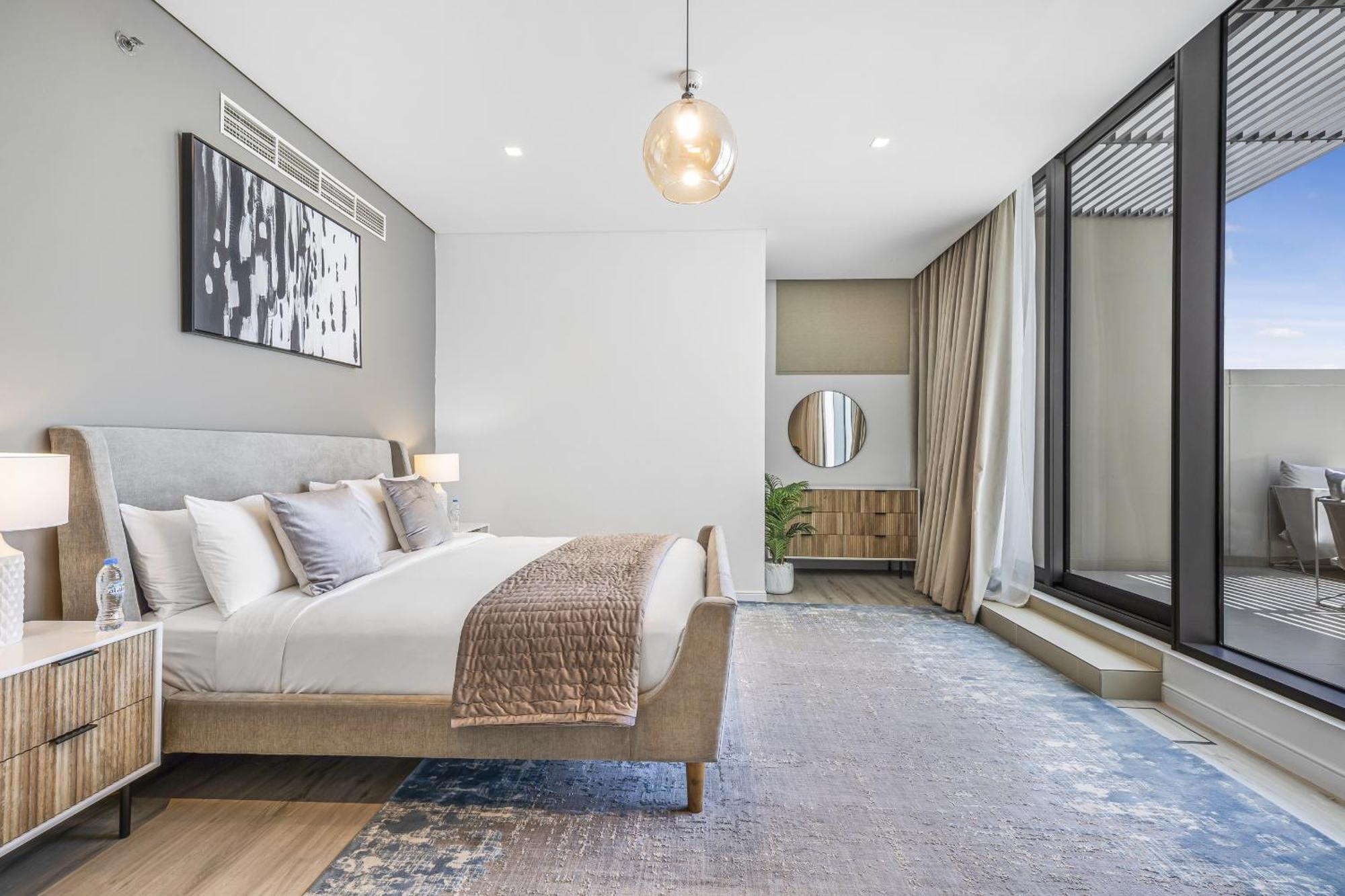 Eden's Homes & - 52-42 Emaar Apartment