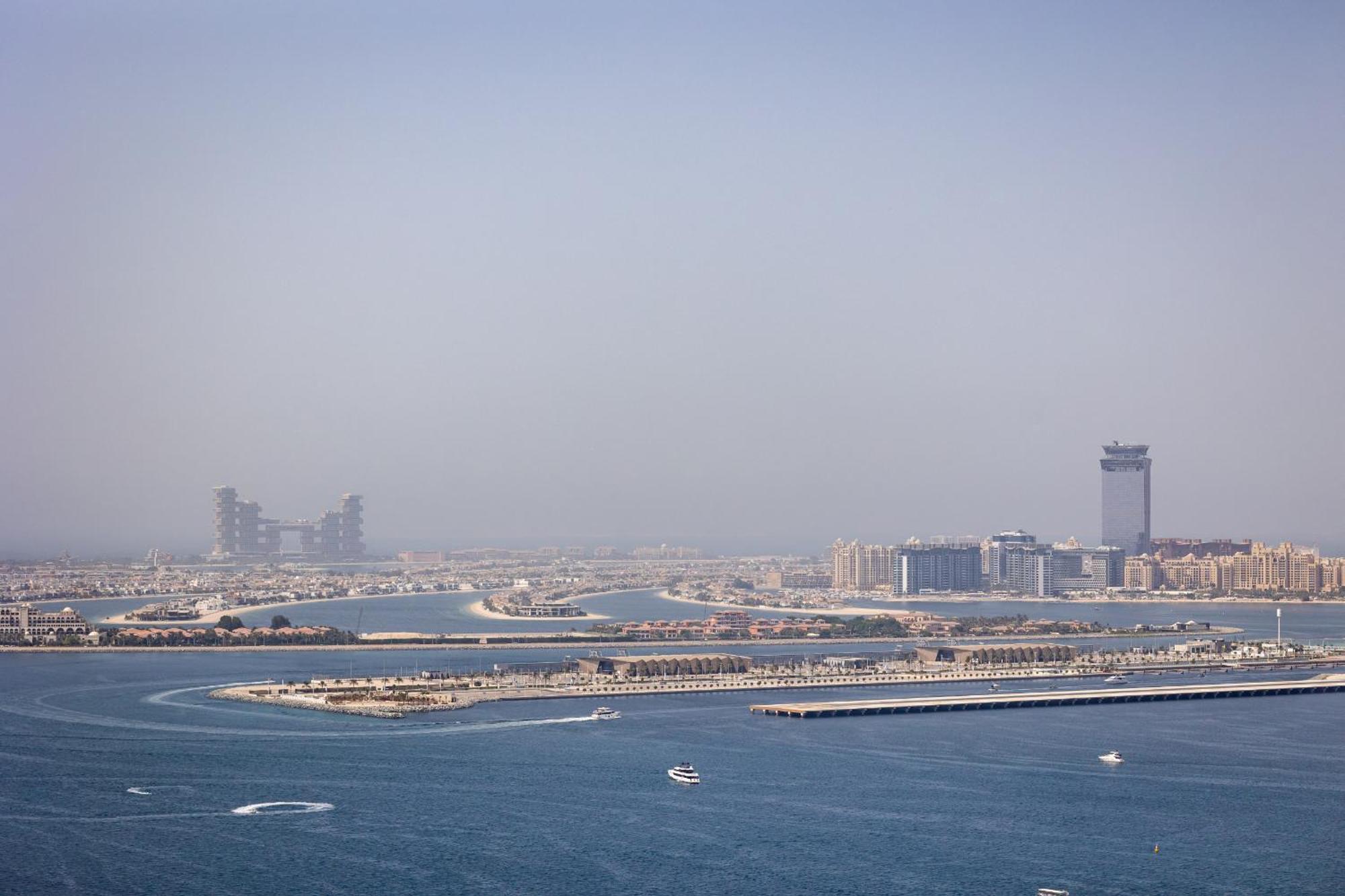 Eden's Homes & - 52-42 Emaar