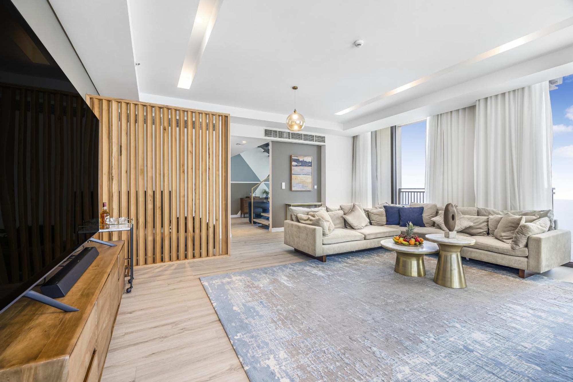 Eden's Homes & - 52-42 Emaar Apartment Dubai