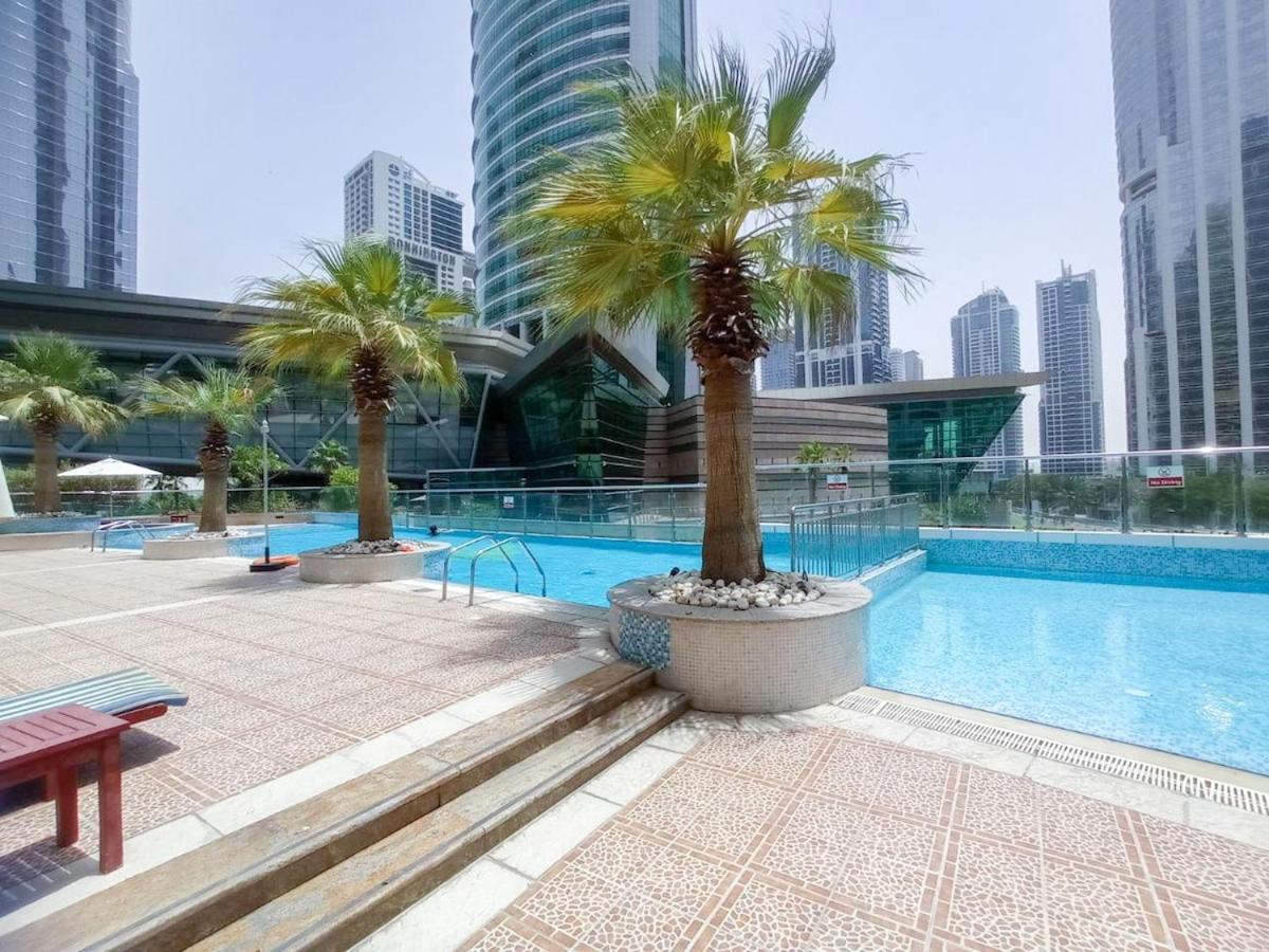 Chic 1 Bed Close To Metro Holiday home *