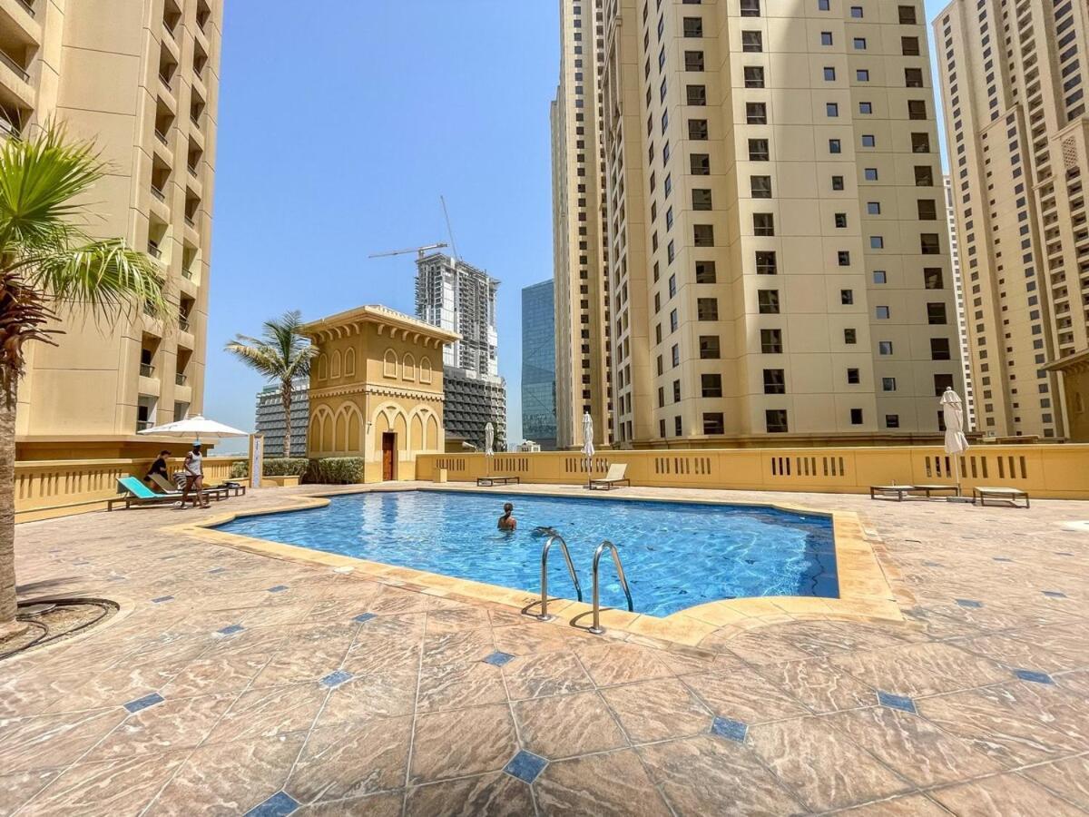 Stylish Pad Right By The Beach Holiday home Dubai