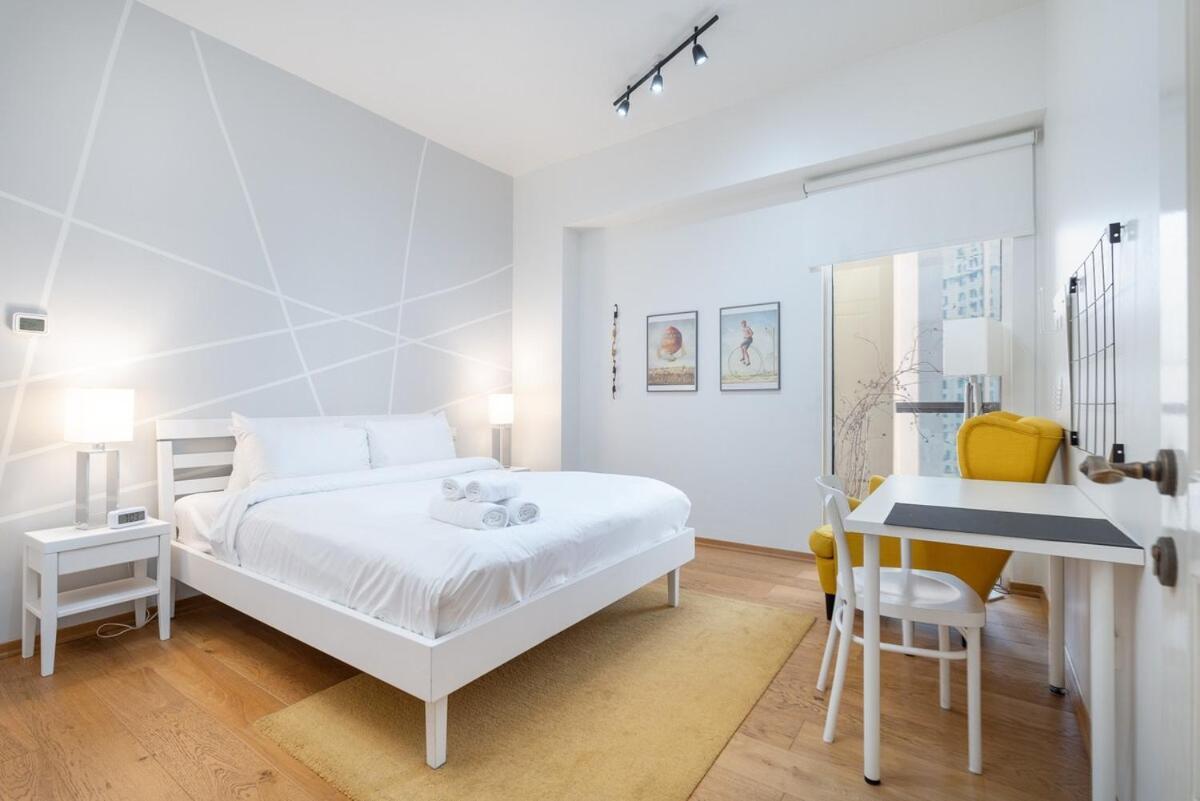 Stylish Pad Right By The Beach Dubai