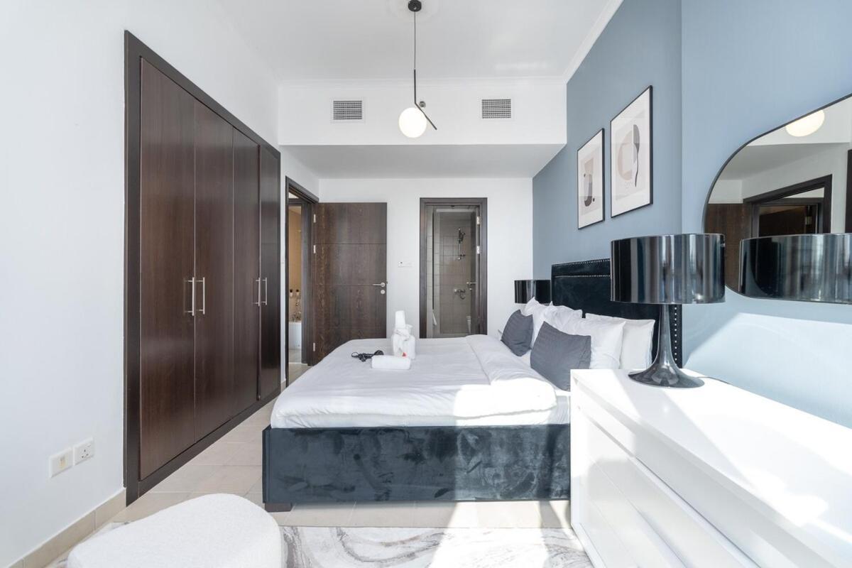 Apartment Sleek And Chic 2-bedroom In The Torch, Marina *