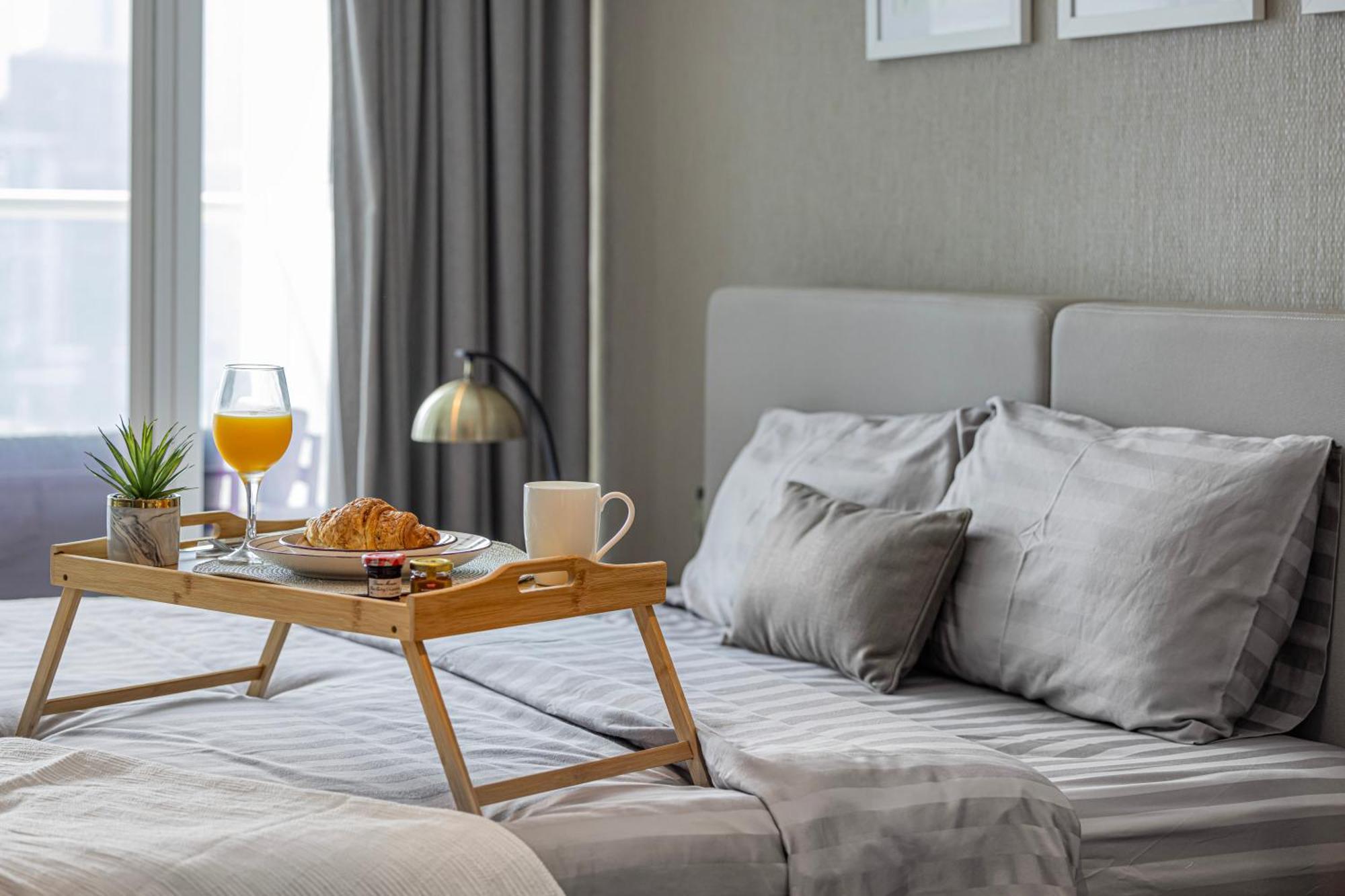 Livin' Holidays - Luxury With Bay View * Dubai
