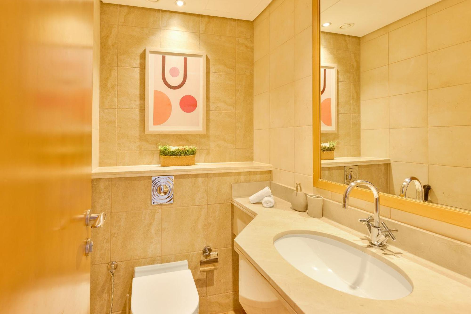 Apartment Jbr - Al Fattan Sea View 48th Floor - 5 Star Access!