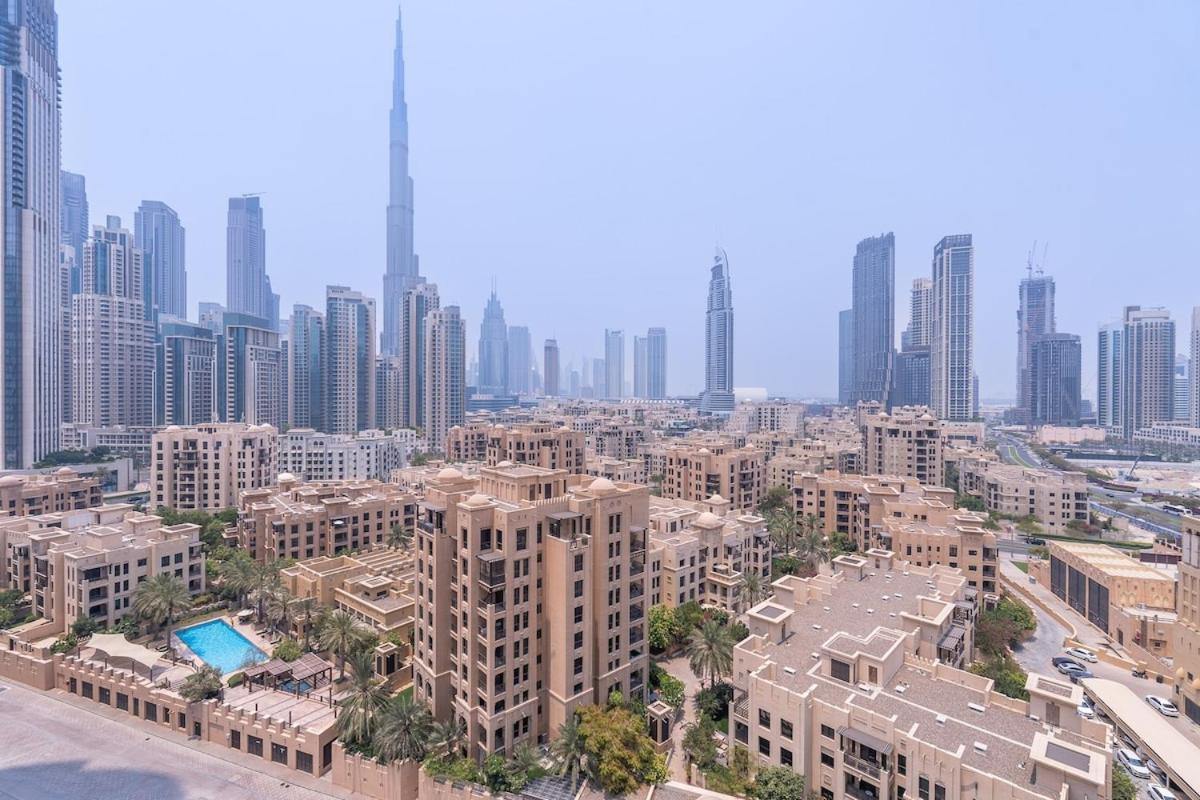 Cool 4-bedroom With Burj Views At Bellevue Tower In Downtown Apartment Dubai