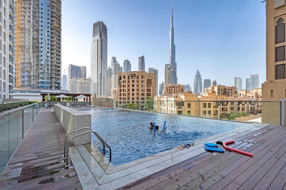 Cool 4-bedroom With Burj Views At Bellevue Tower In Downtown Apartment Dubai