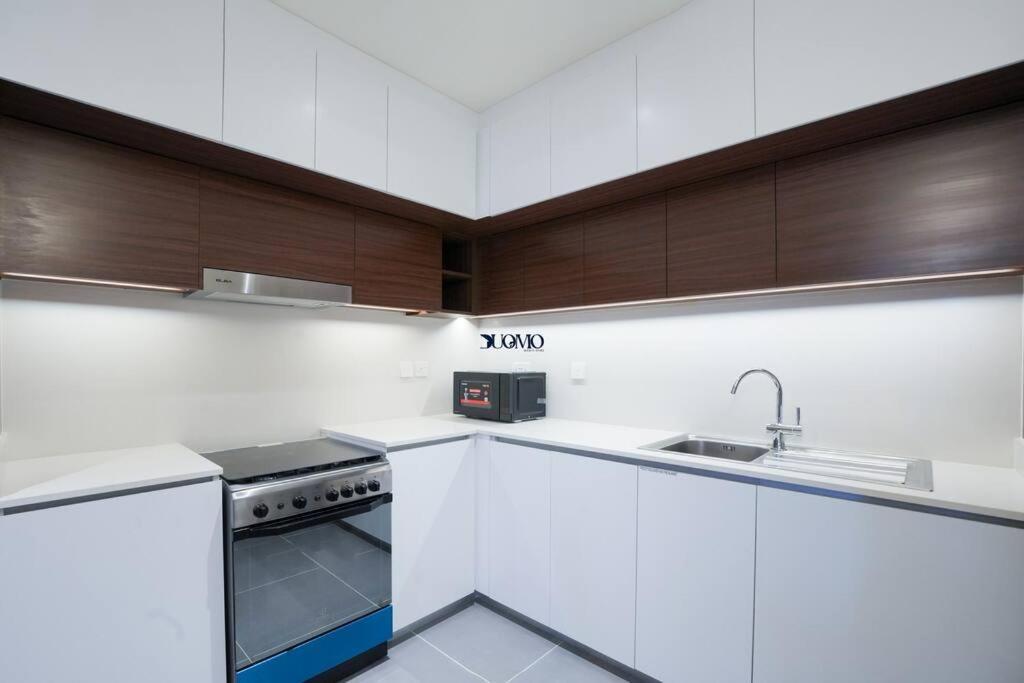 Holiday home Myduomo- Spacious 1br On High Floor With Creek & Park Views *