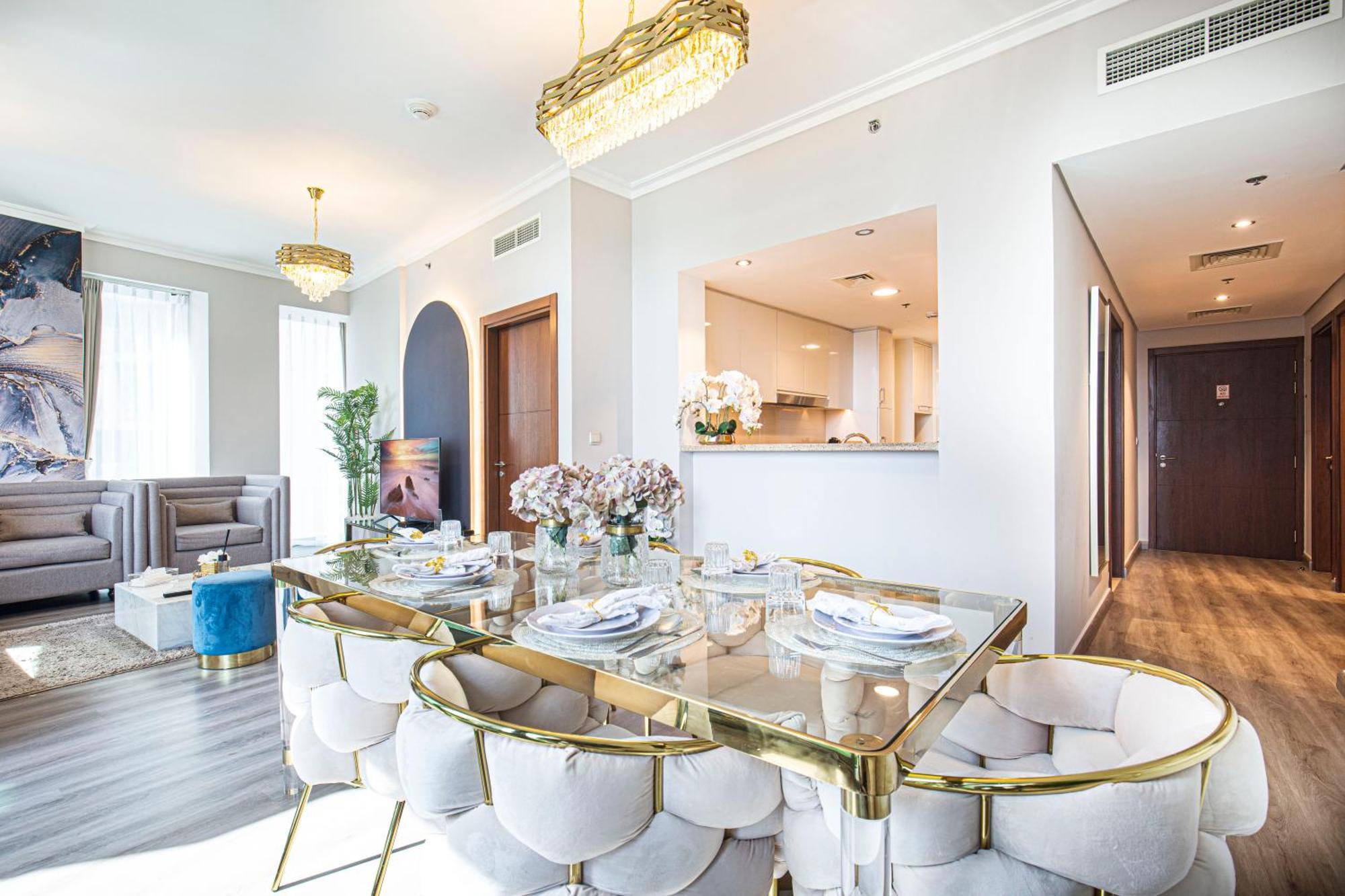 Apartment Magnificent 3 Bedroom Luxury With Burj Khalifa View *