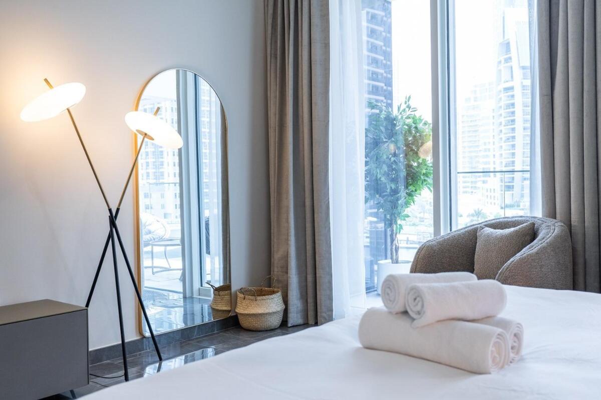 Apartment Incredible 3-bed With Marina Views! *