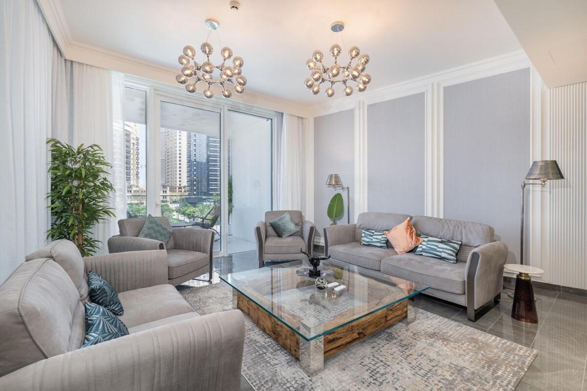 Incredible 3-bed With Marina Views! Apartment *