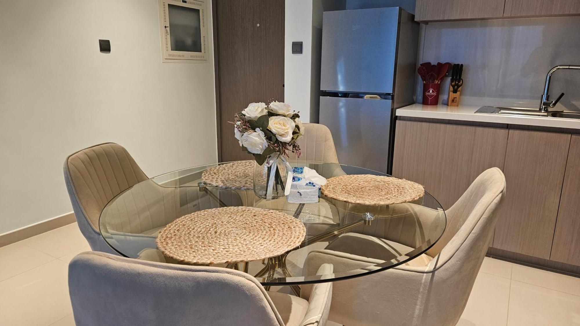 Mh - Act One Act Two - 1bhk - Ref404 *