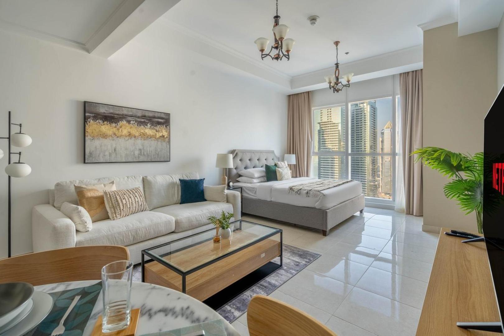Guestready - A Break In The Clouds At Court Tower Apartment *