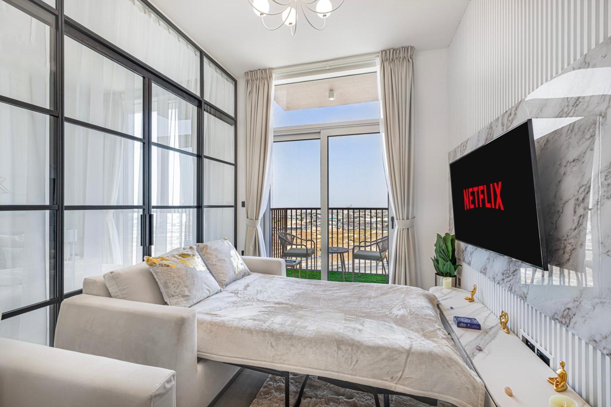 Luxury In Hills Burj Khalifa Views