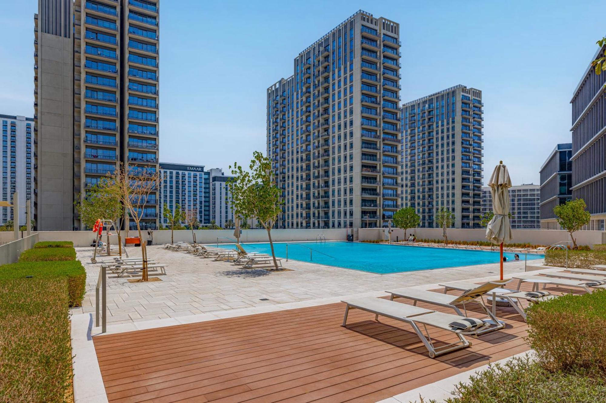 Luxury In Hills Burj Khalifa Views