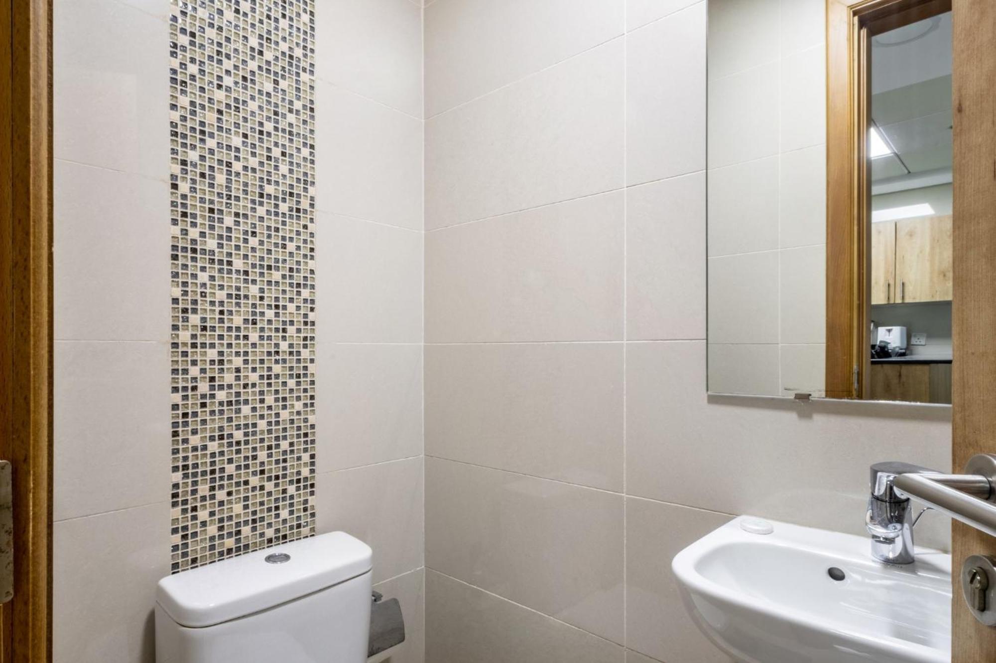 Shoresinn - Elegant 1br In Marina Apartment Dubai