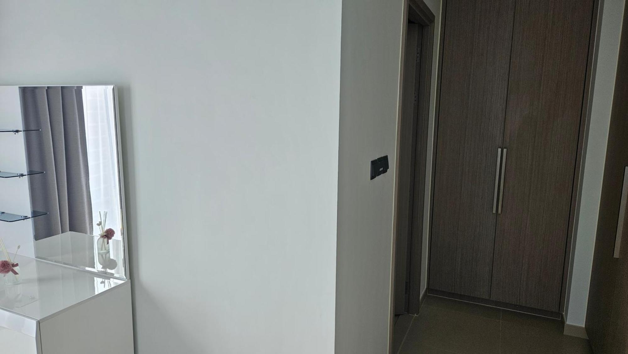 Apartment Mh - Act Tower - Downtown -2bhk- Ref4003