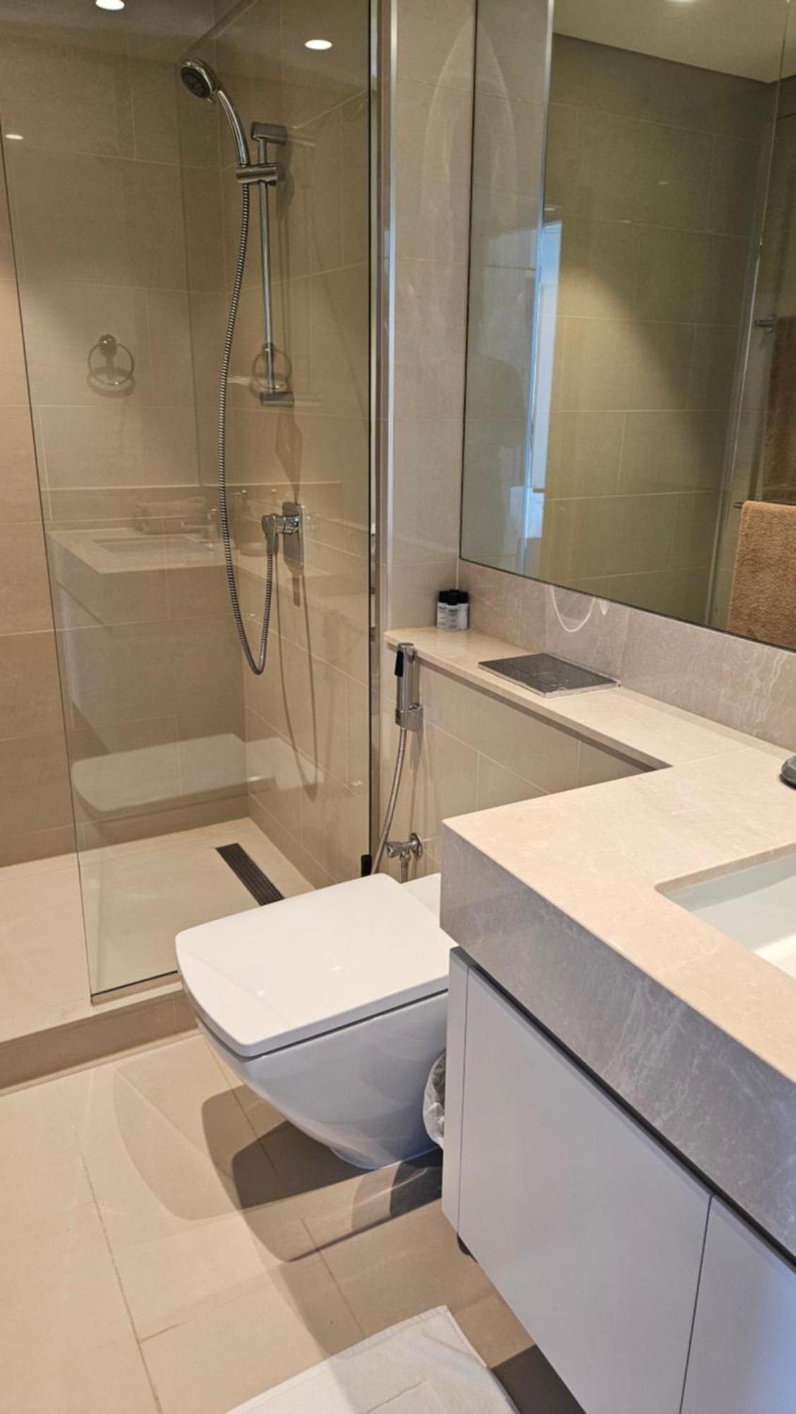 Apartment Mh - Act Tower - Downtown -2bhk- Ref4003 *