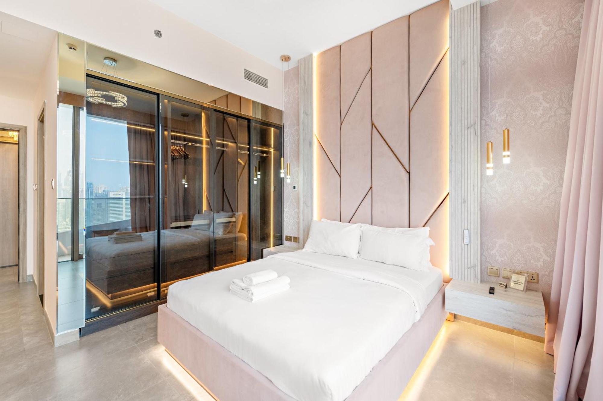 Vayk- Ultra Modern 3 Bd Marina Retreat With Stunning Views Apartment *
