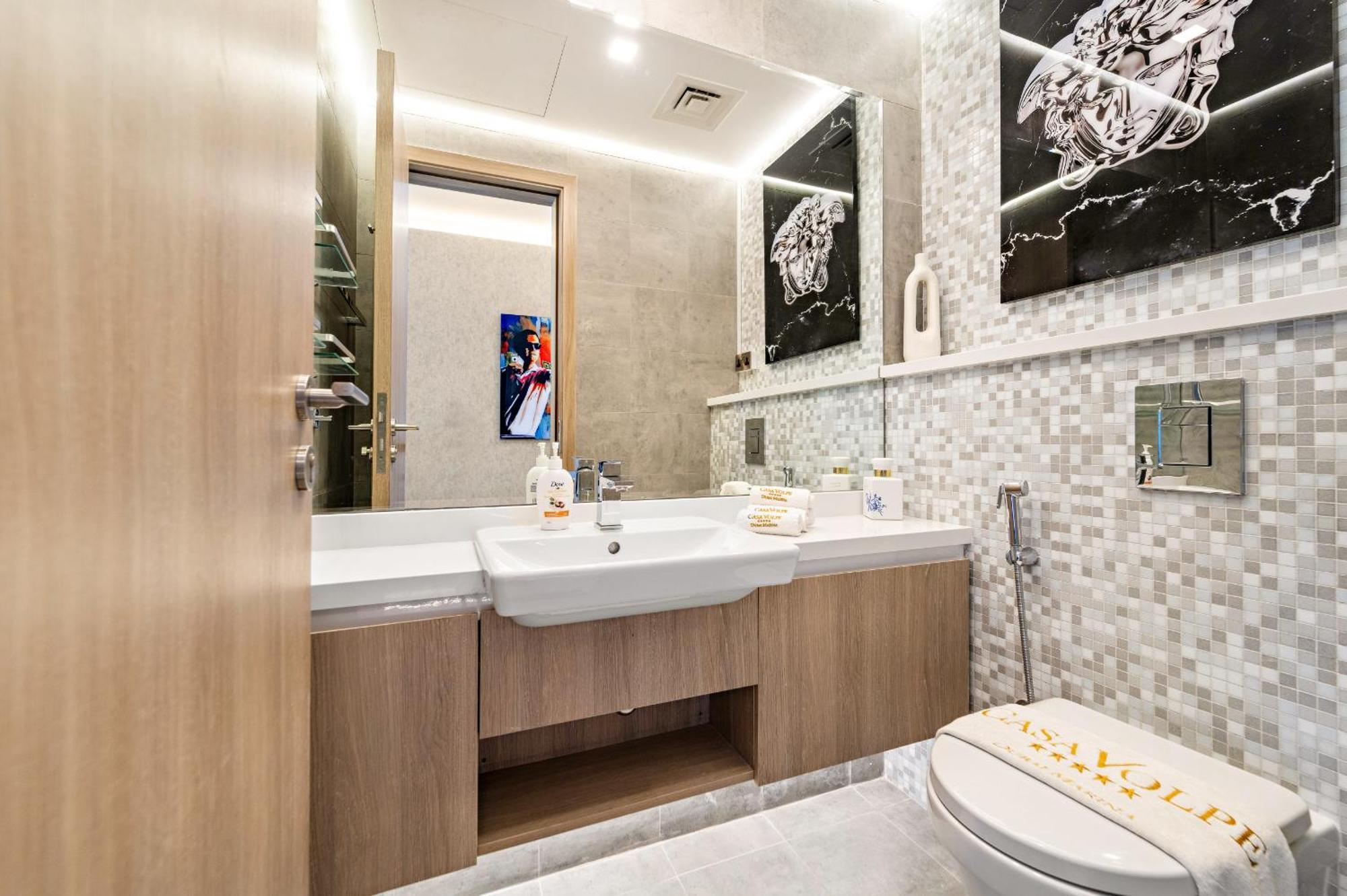 Vayk- Ultra Modern 3 Bd Marina Retreat With Stunning Views * Dubai