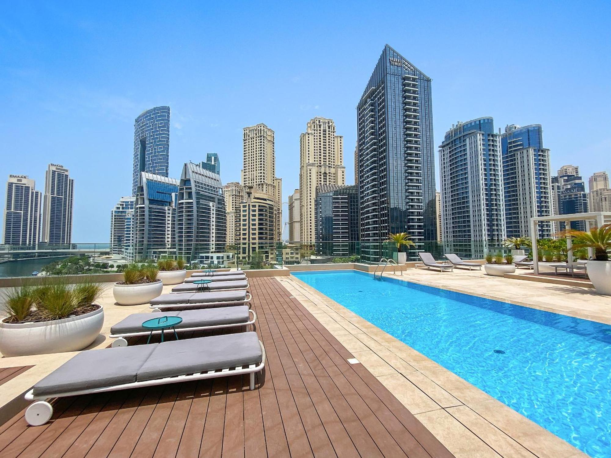 Vayk- Ultra Modern 3 Bd Marina Retreat With Stunning Views * Dubai