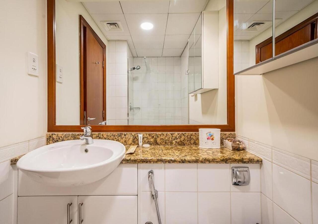 Quickstay Homes -2br At Al Mesk Tower Marina *