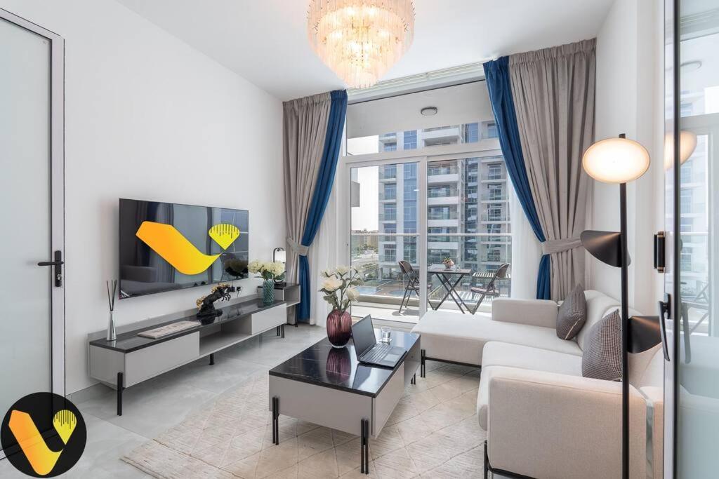 Apartment Vogue Elegance At Pearlz Near Metro *