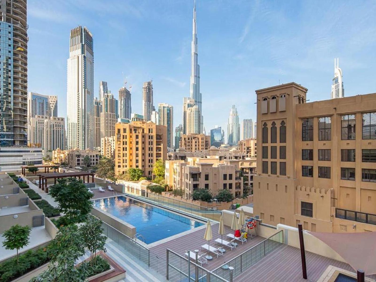 Apartment Modern 1-br Close To Mall And Burj Khalifa Dubai