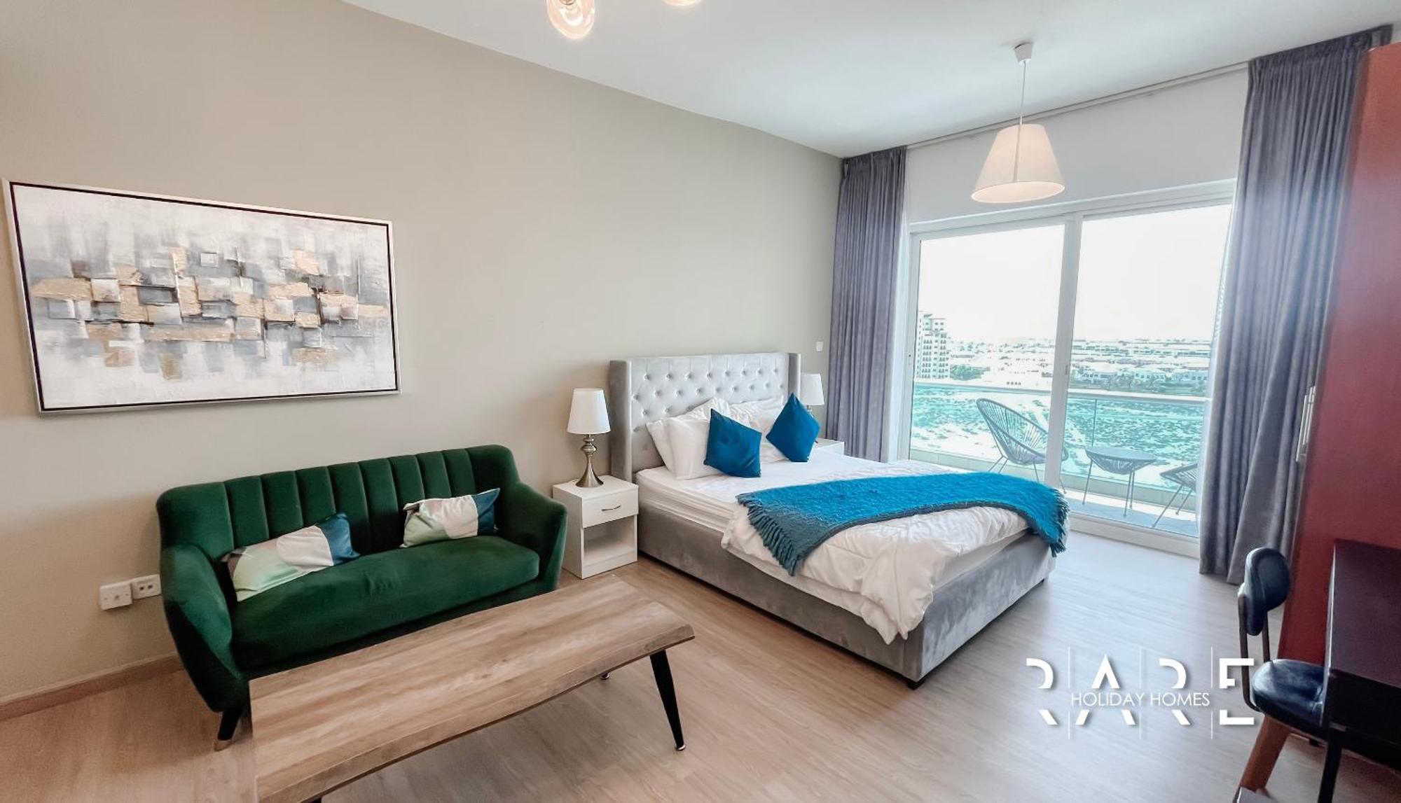 Rare Homes - View - Near Me'aisem Centre - The Crescent Tower A - Production - R910 Apartment Dubai