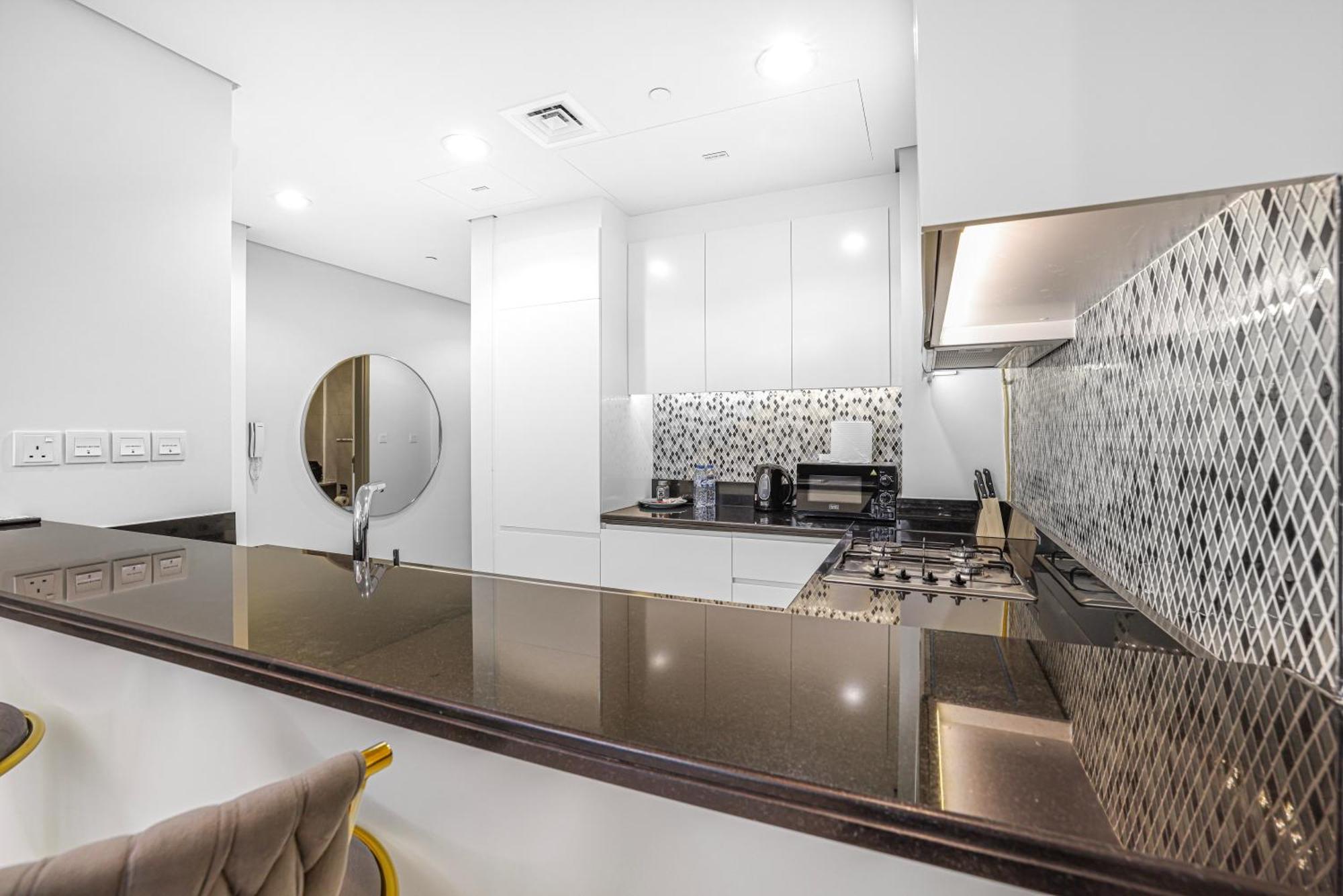 Paramount Midtown 2 Bedroom With Burj Khalifa View Apartment Dubai