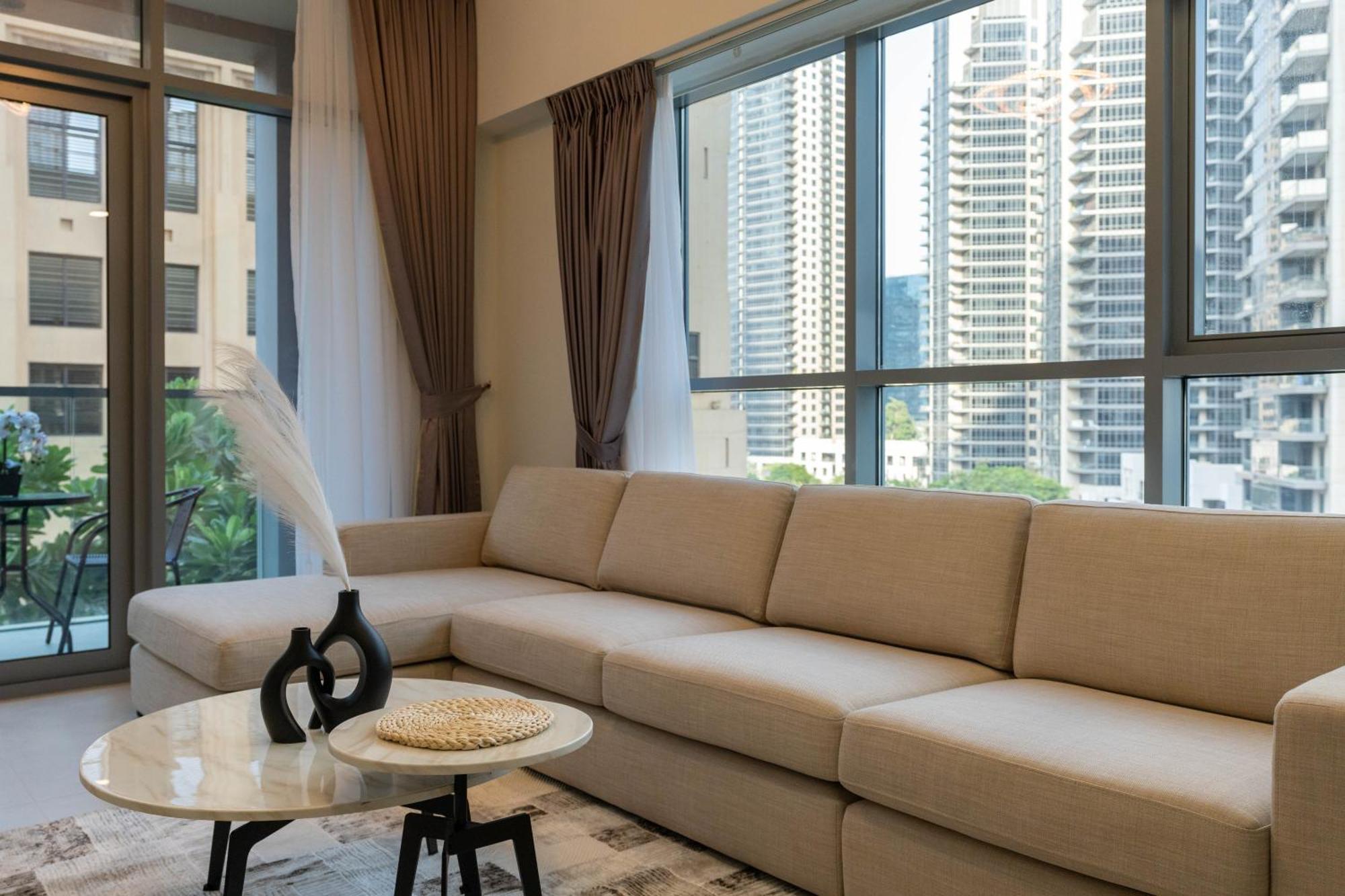 Modern 1-br Close To Mall And Burj Khalifa Apartment *