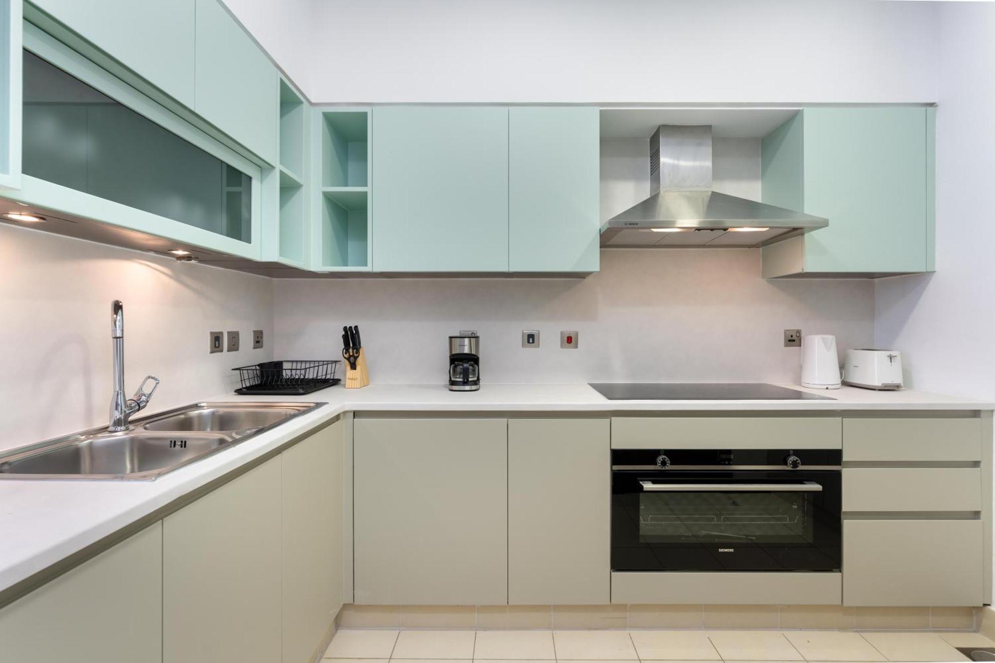 Apartment Tiara Residences - Luxurious Marina Living In Palm Jumeirah Dubai