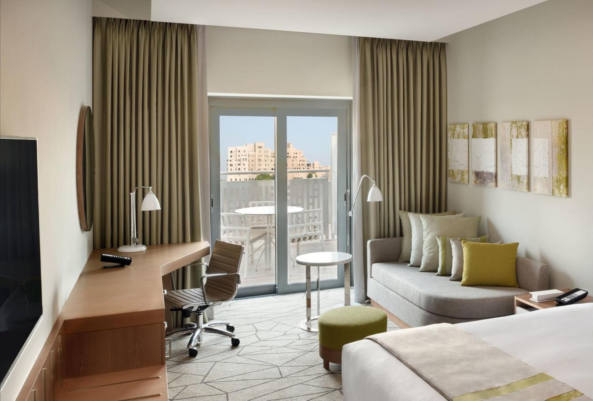 & - Festival By Ihg Hotel Dubai