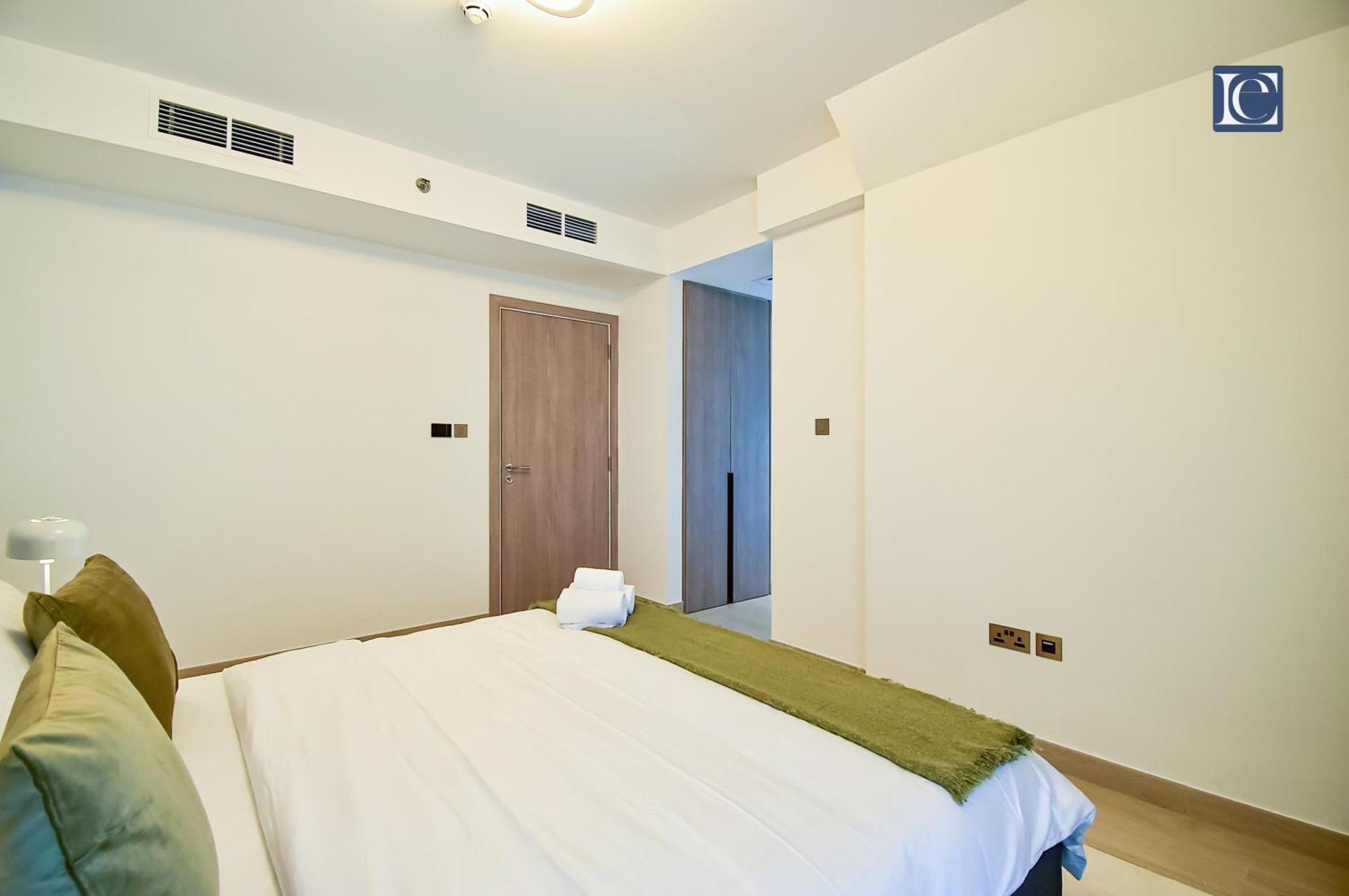 Luxury Escapes - Me Do Re Tower Jlt Apartment