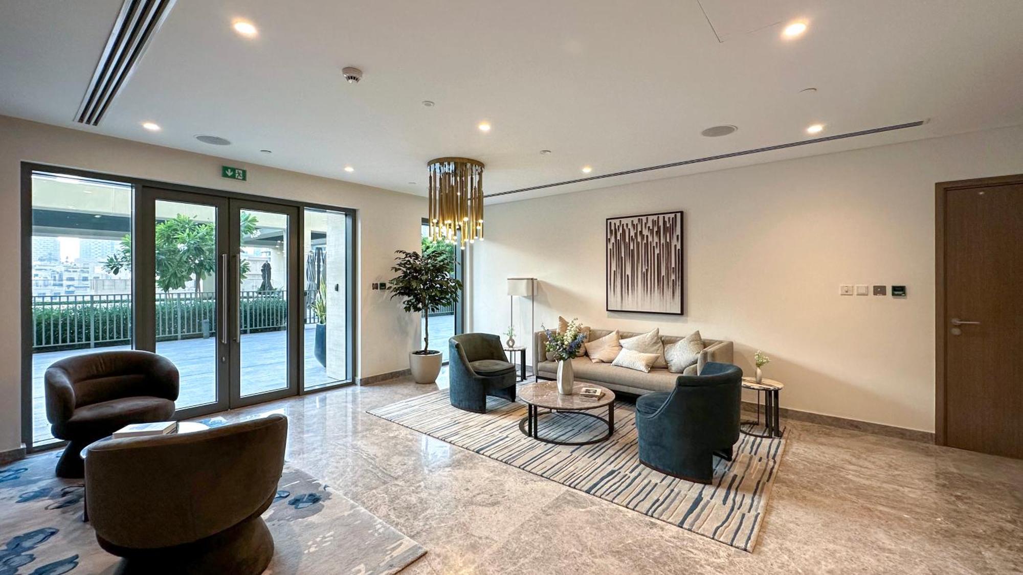 Elegant 1br With Skyline Views In Downtown Apartment Dubai