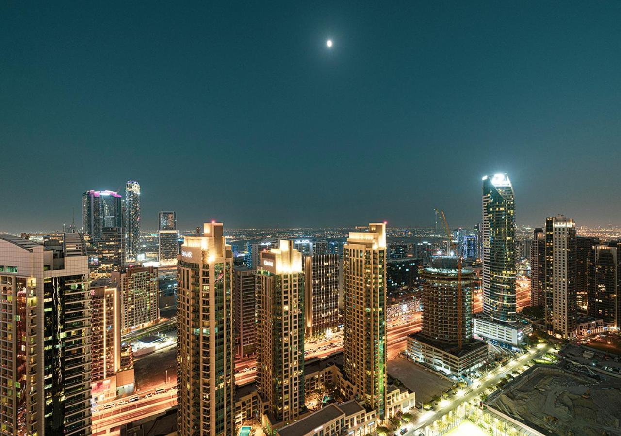 Elegant 1br With Skyline Views In Downtown Apartment Dubai