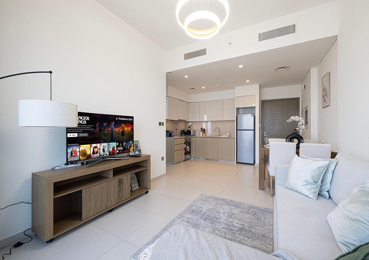 Elegant 1br With Skyline Views In Downtown Apartment Dubai