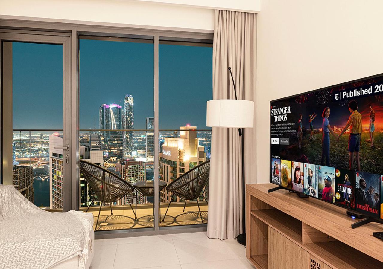 Elegant 1br With Skyline Views In Downtown Apartment *