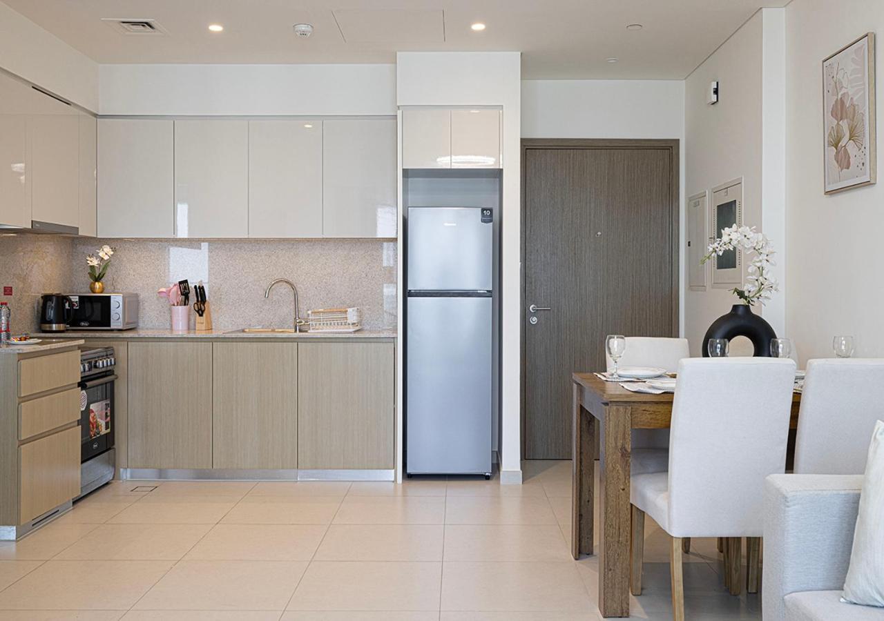 Elegant 1br With Skyline Views In Downtown Apartment *