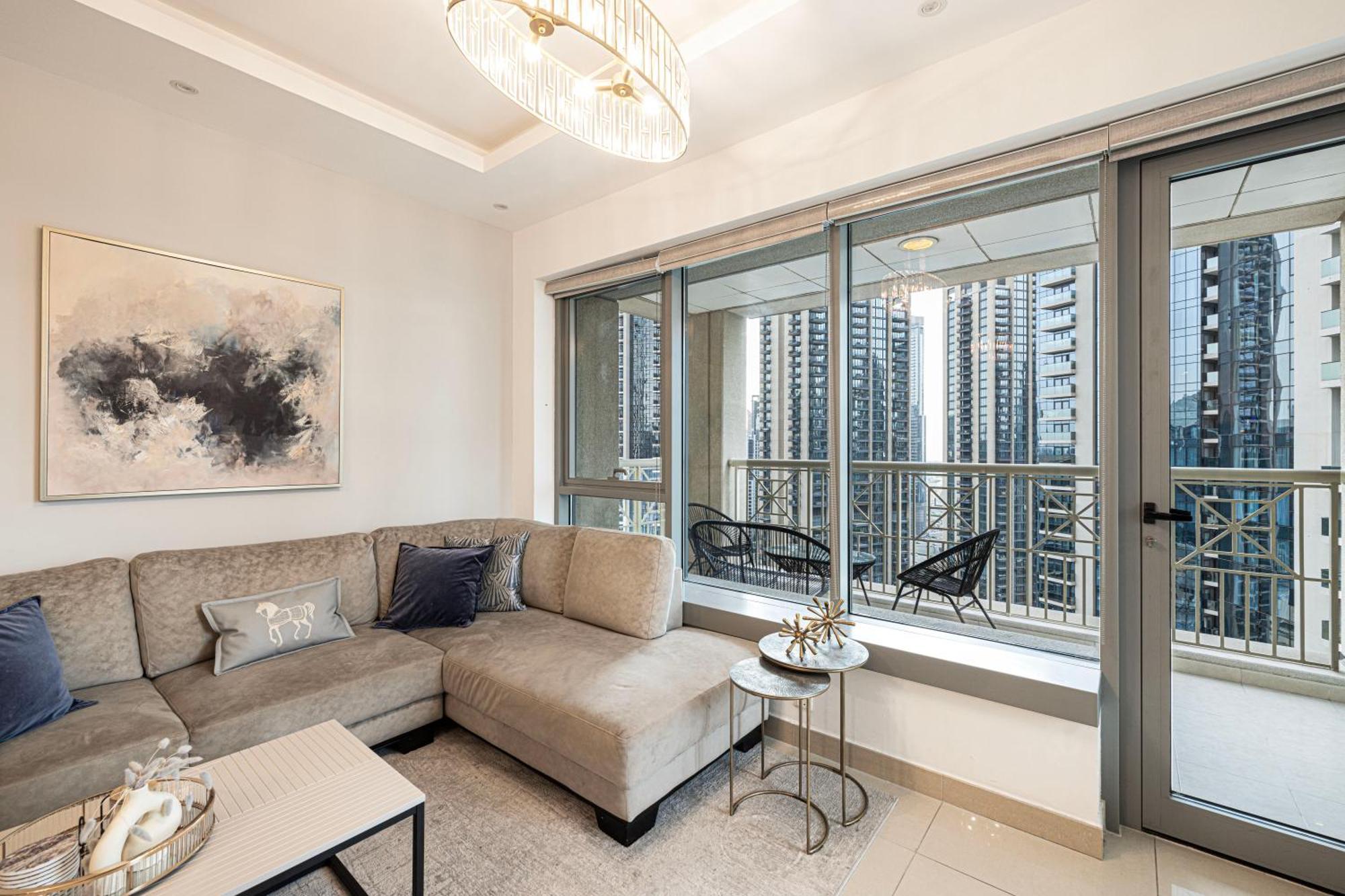 Apartment First Class 3br Burj Khalifa & Fountain View Dubai