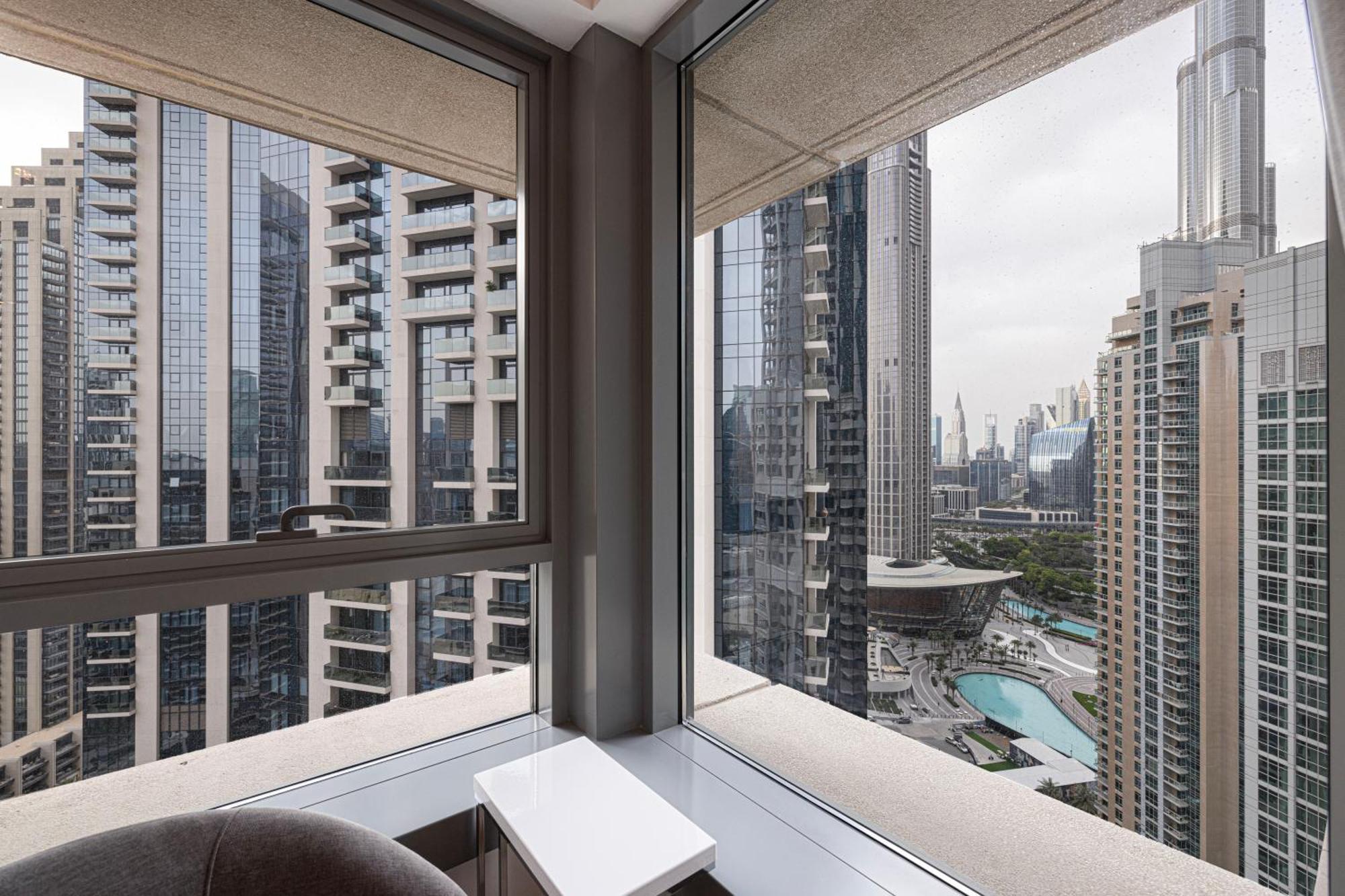 First Class 3br Burj Khalifa & Fountain View Apartment Dubai