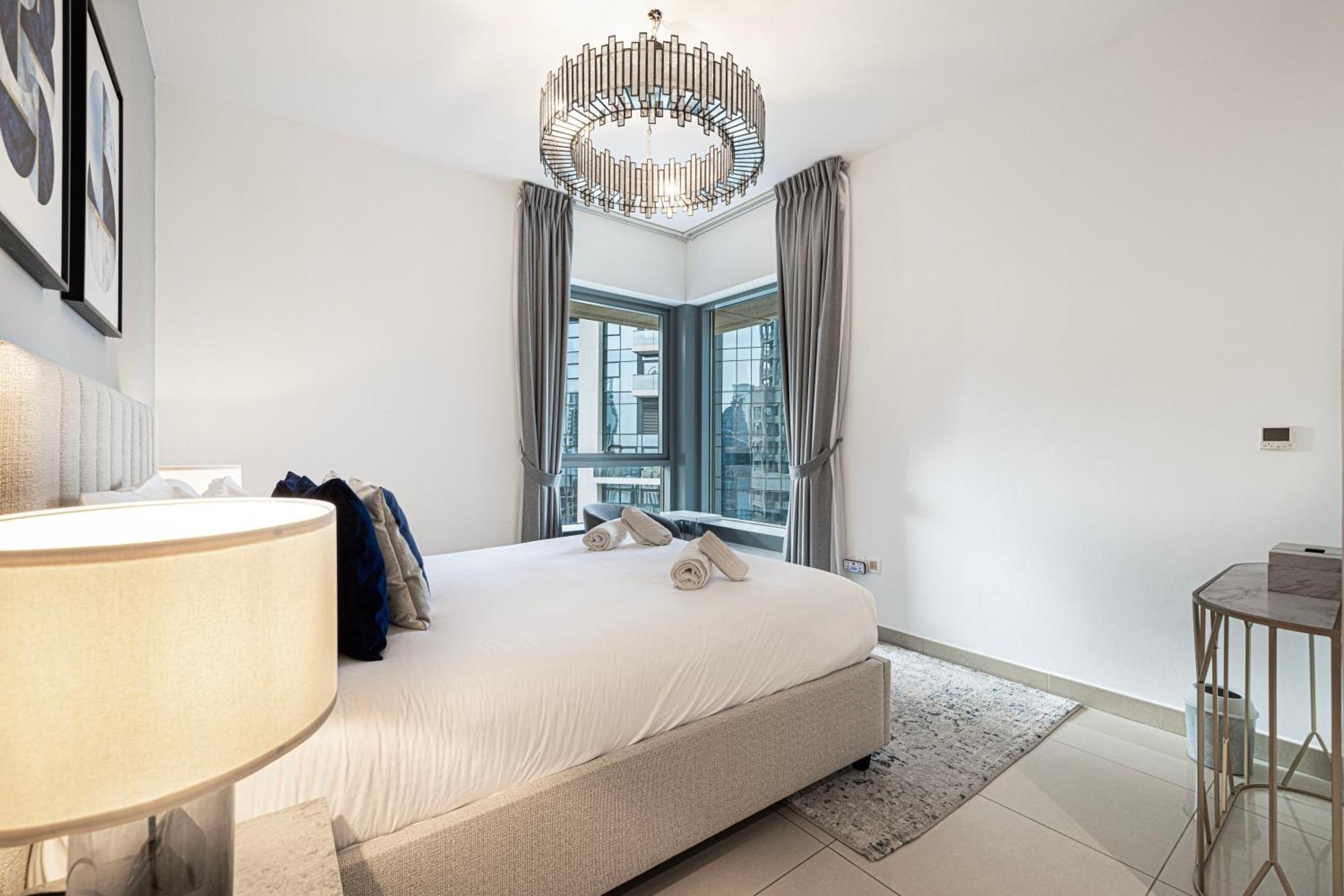 First Class 3br Burj Khalifa & Fountain View