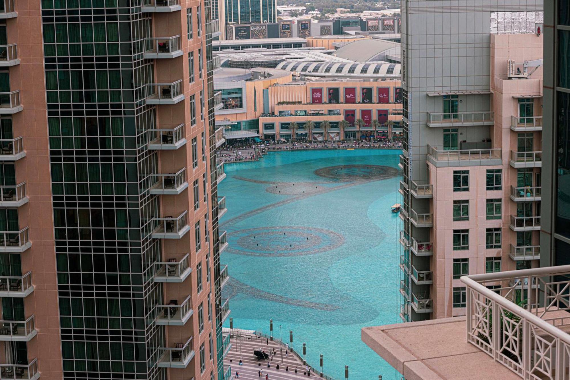 Apartment First Class 3br Burj Khalifa & Fountain View Dubai