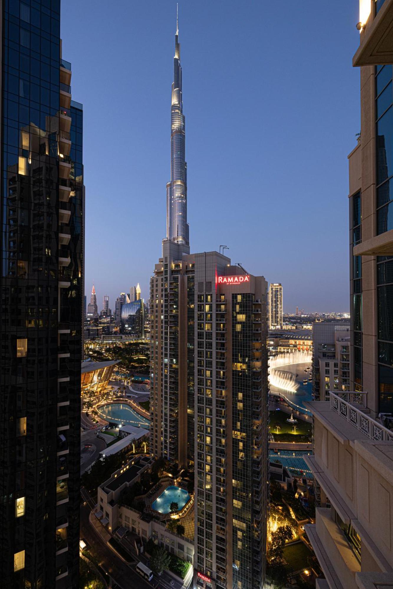 First Class 3br Burj Khalifa & Fountain View Dubai