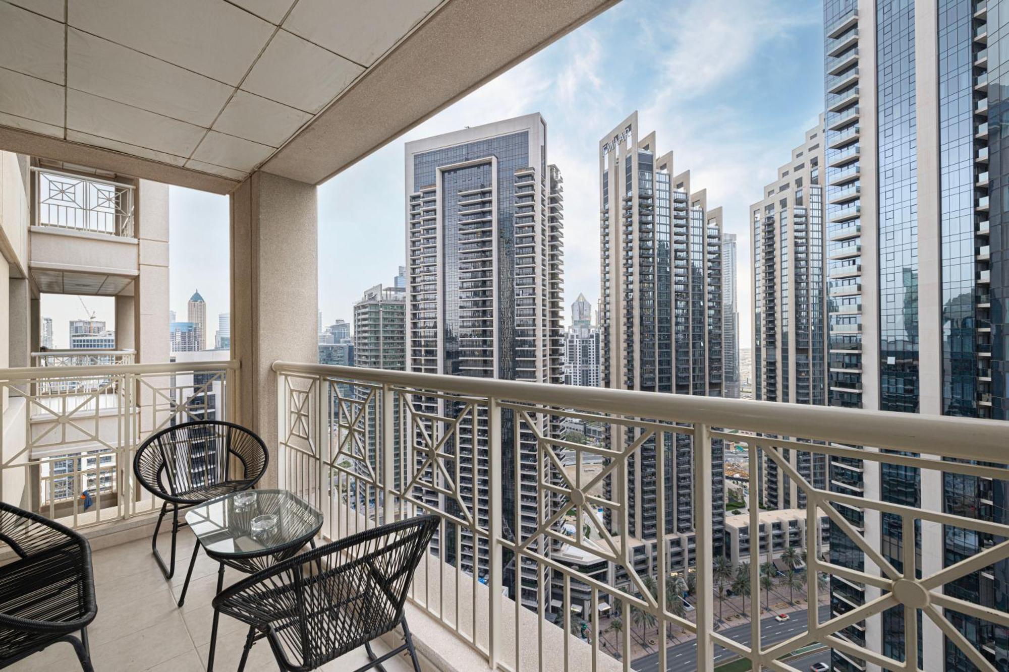 Apartment First Class 3br Burj Khalifa & Fountain View Dubai