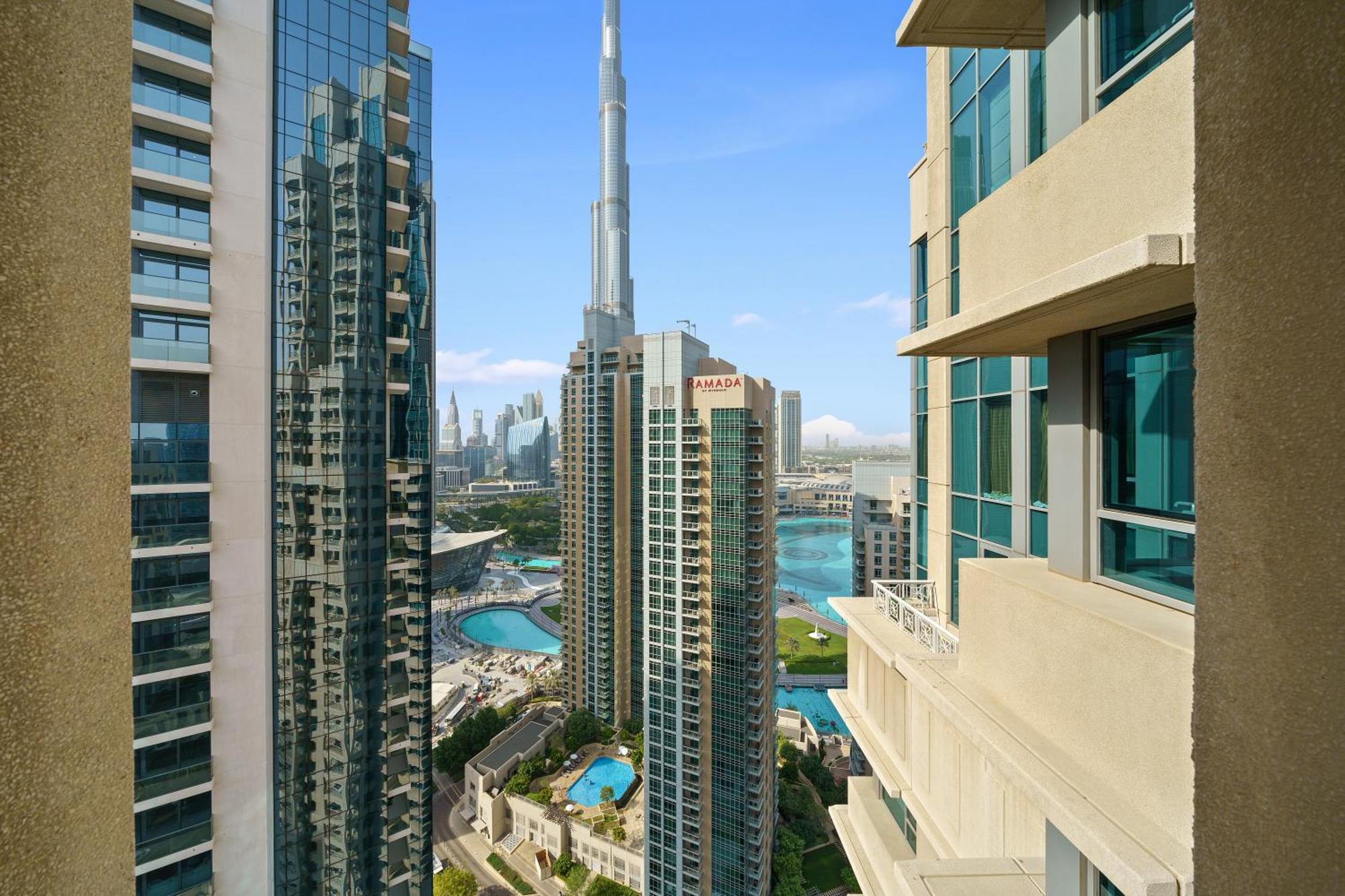 Apartment First Class 3br Burj Khalifa & Fountain View