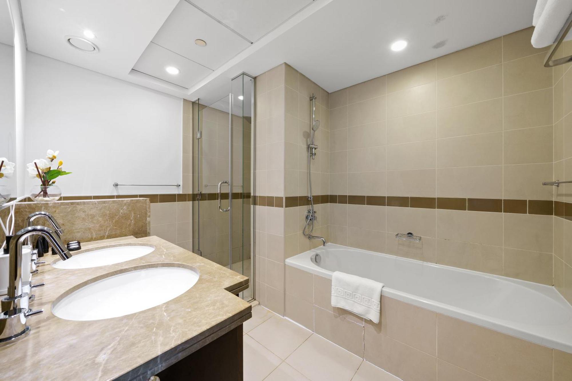 Apartment First Class 3br Burj Khalifa & Fountain View *