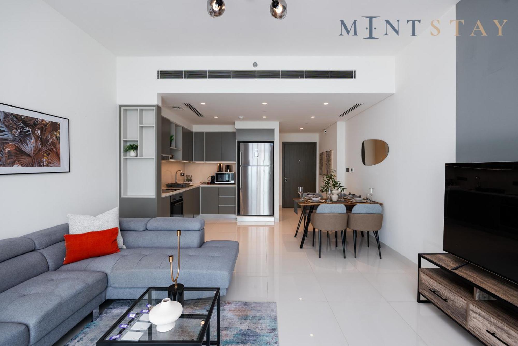 Sunrise Bay, Emaar Beachfront Harbour - Mint Apartment Dubai
